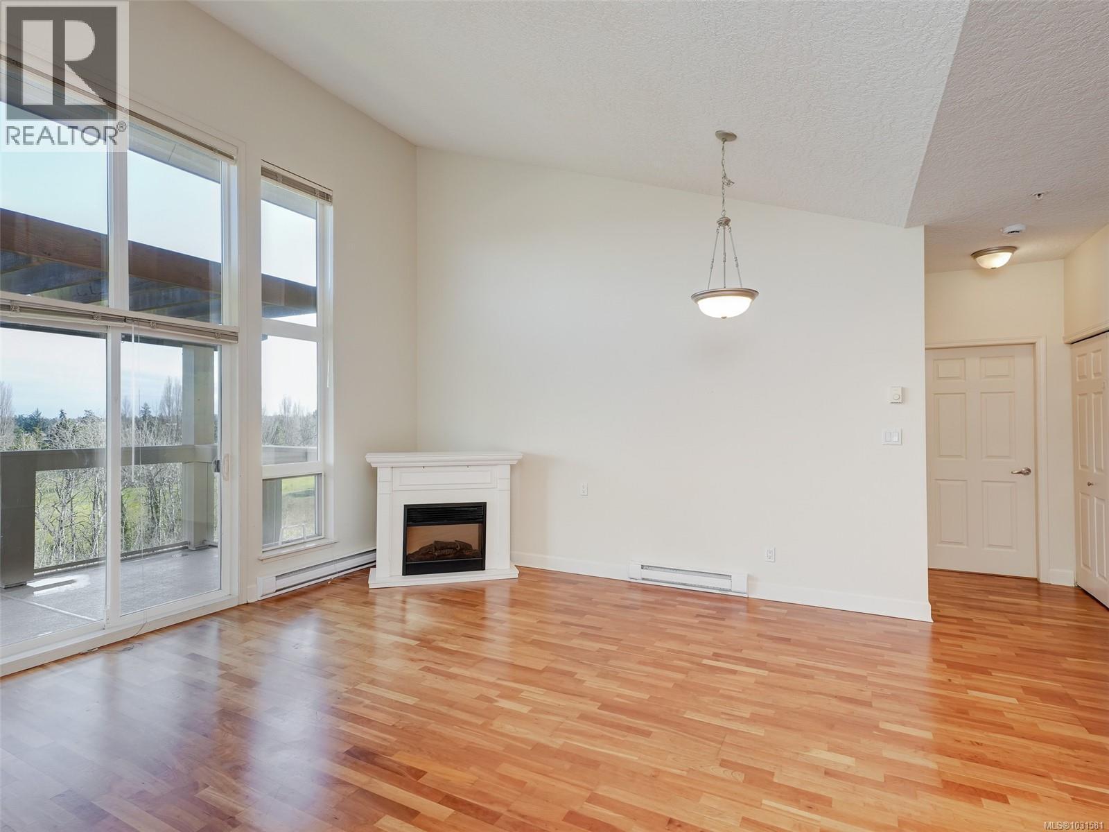 406 1156 Colville Rd, Esquimalt