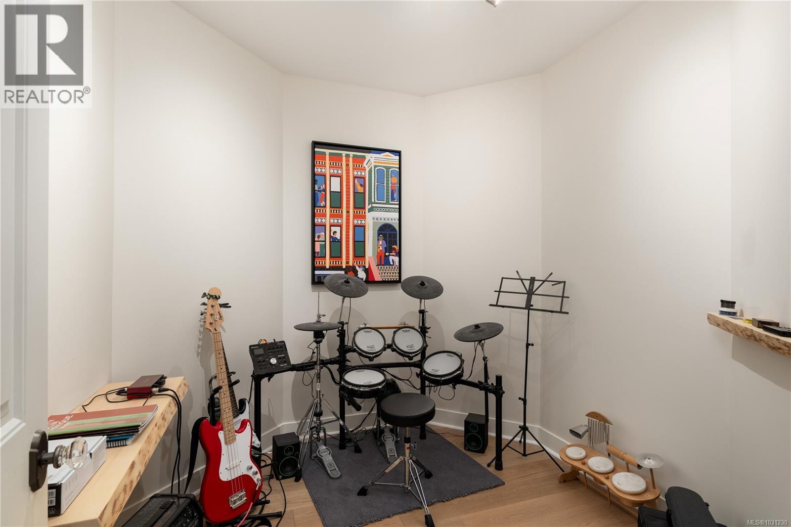 2220 ISLAND FALLS PL - 46