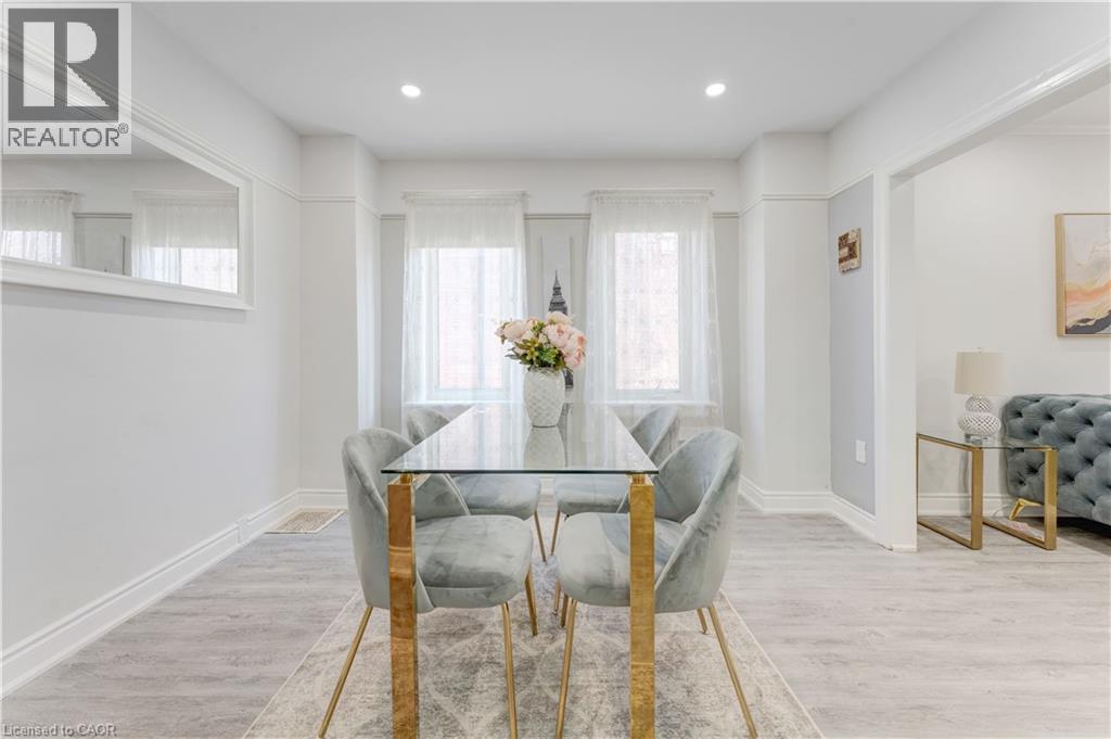 24 ONWARD Avenue - 13