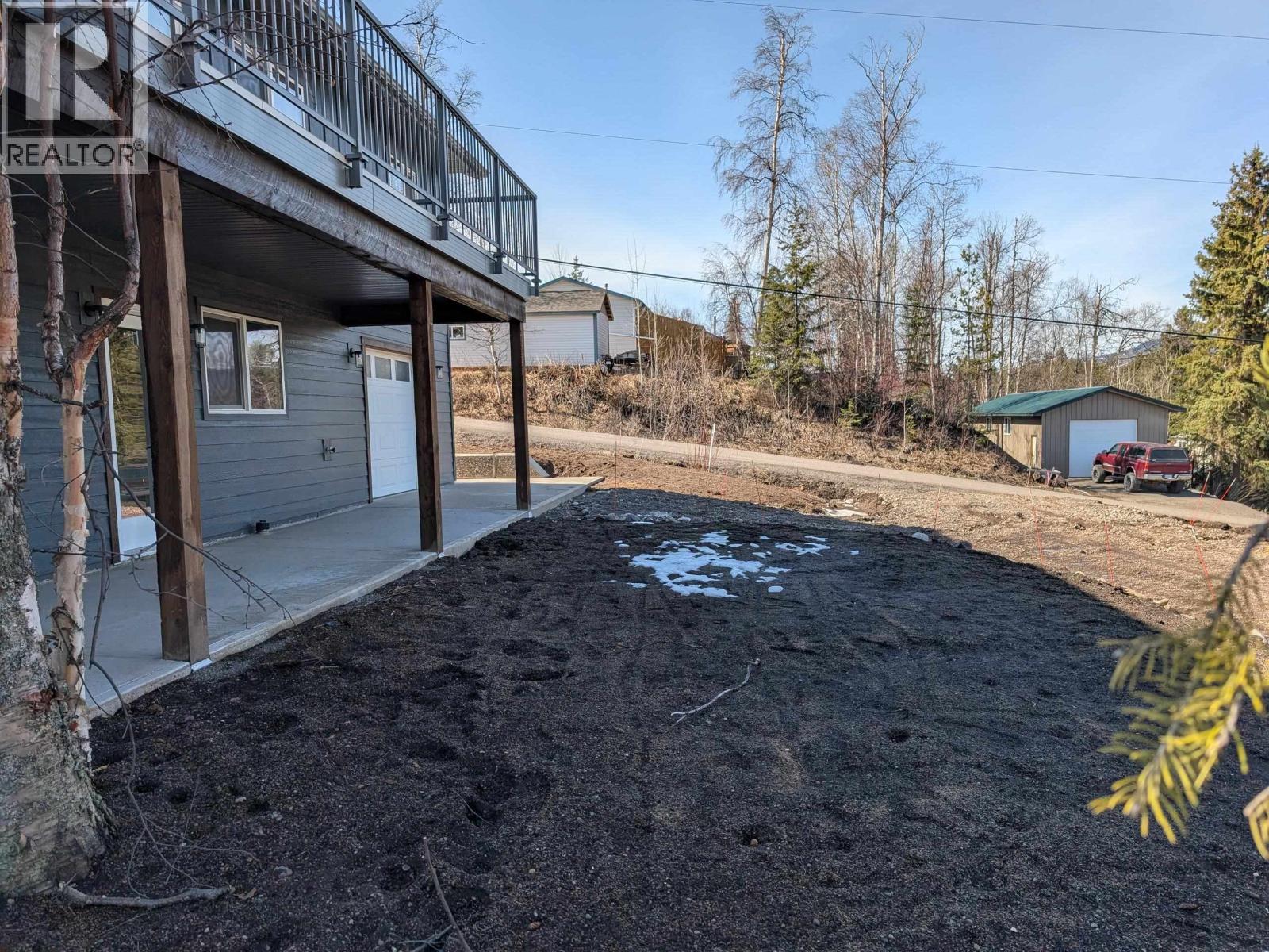 1498 CHESTNUT STREET, Telkwa