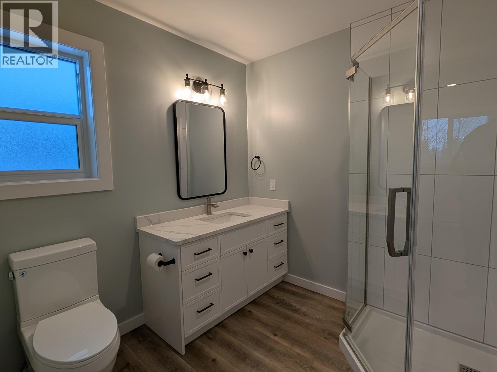 1498 CHESTNUT STREET, Telkwa