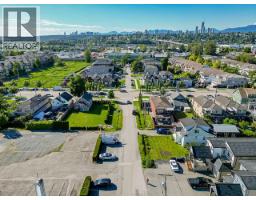 231 Lawrence Street, New Westminster, BC V3M5K9 Photo 8