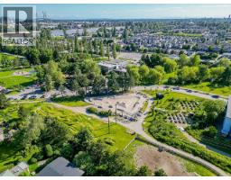 231 Lawrence Street, New Westminster, BC V3M5K9 Photo 6
