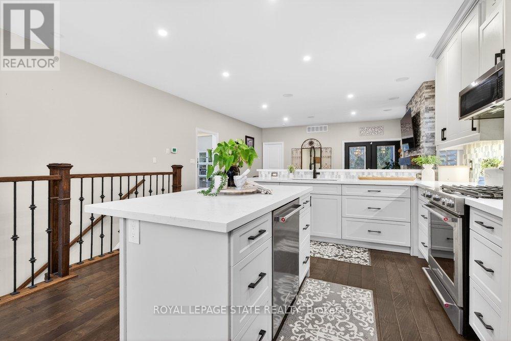 117 MONARCH STREET - 14