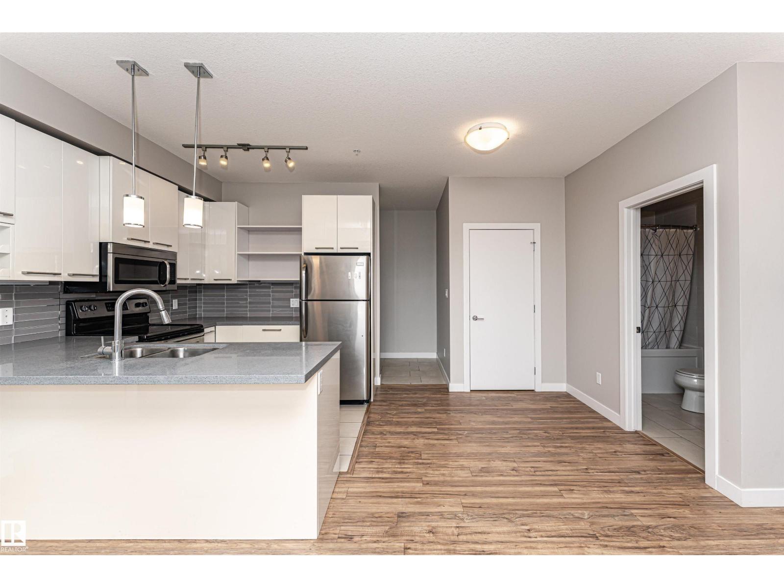 #313 10418 81 AV NW - 3