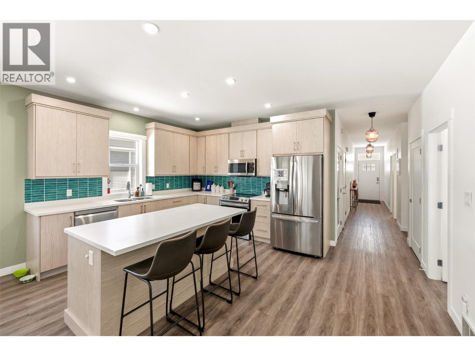397 10th Avenue - 4