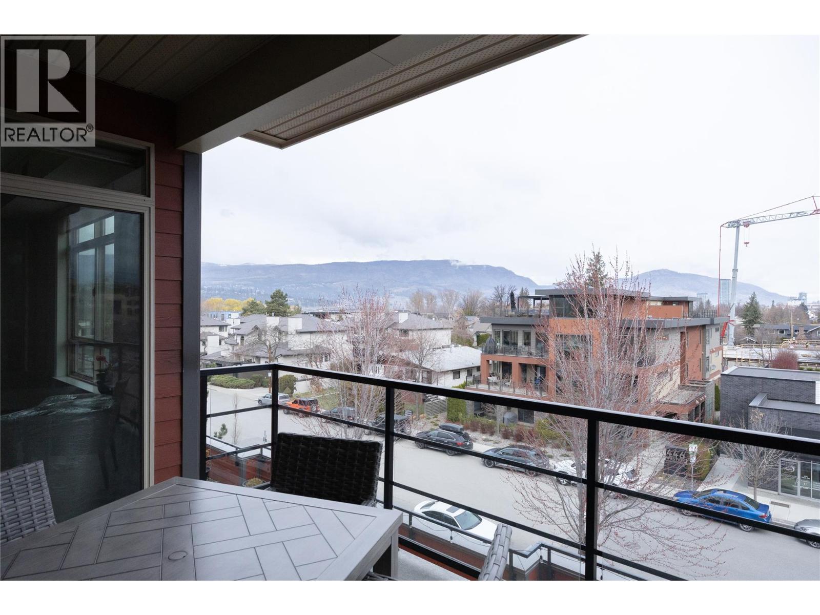 307 457 West Avenue, Kelowna