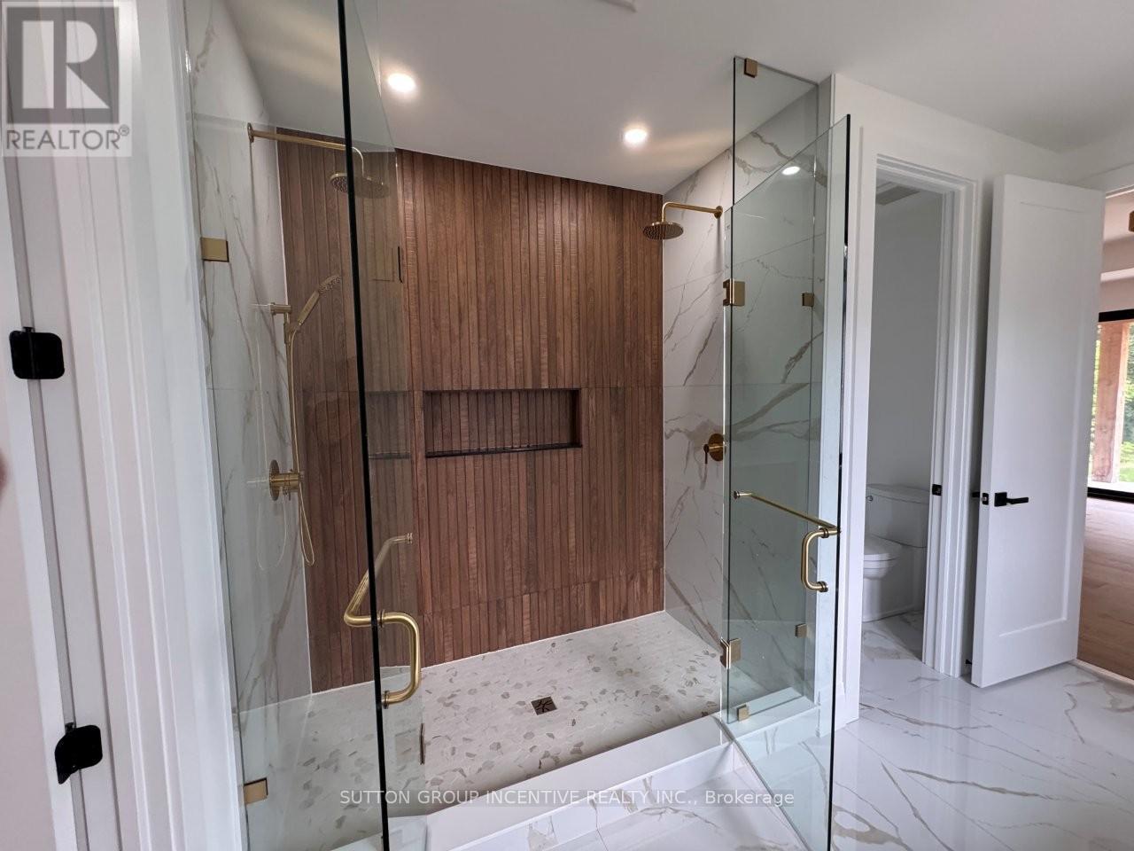 5 JEAN MILLER COURT - 13