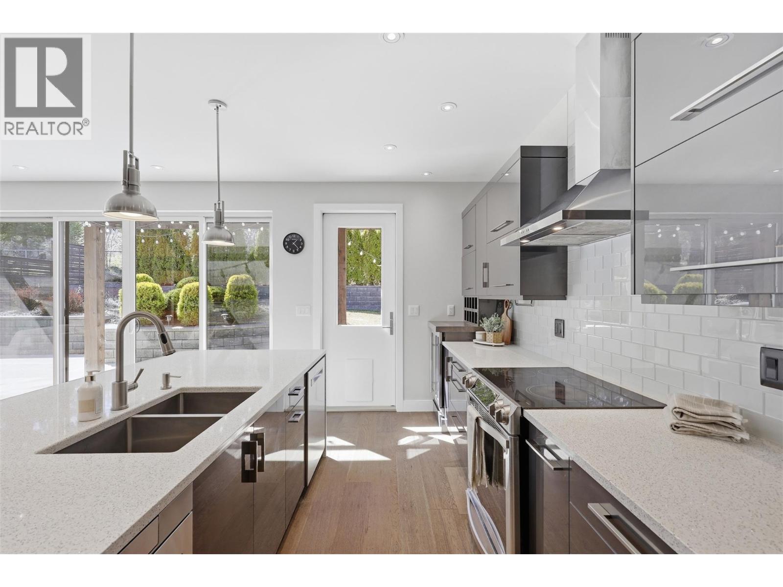 1270 ROCKCRESS DRIVE - 15