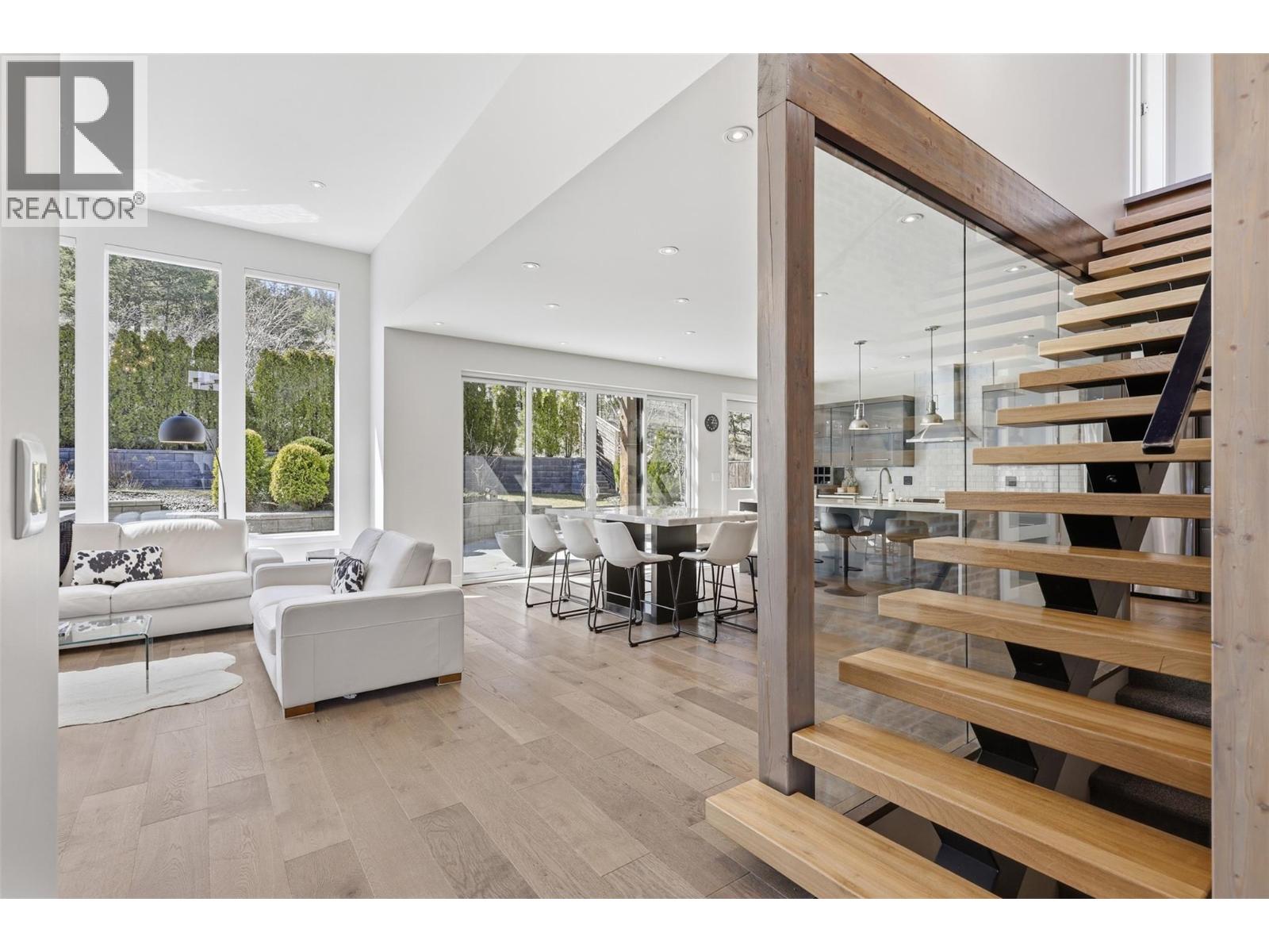 1270 ROCKCRESS DRIVE - 24