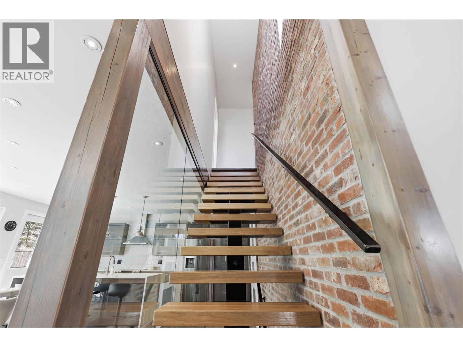 1270 ROCKCRESS DRIVE - 25