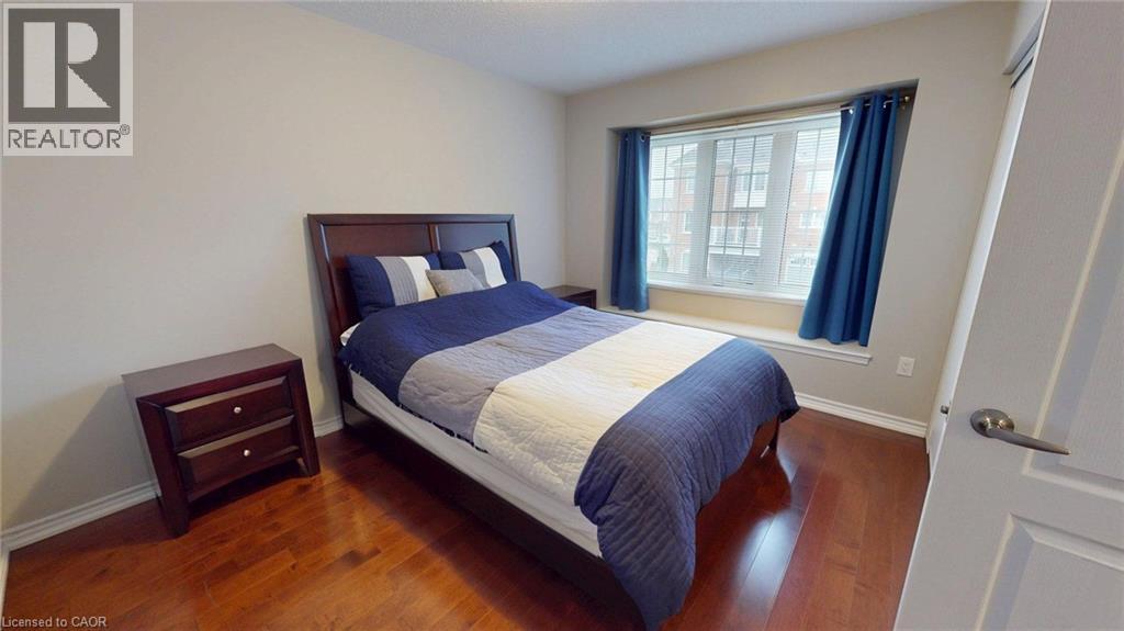 293 REIS Place - 12