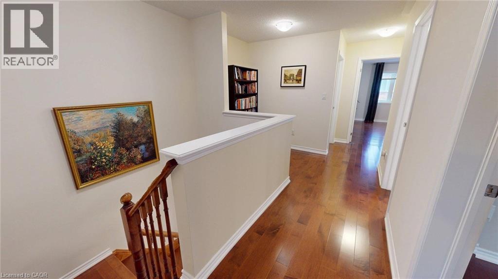 293 REIS Place - 16