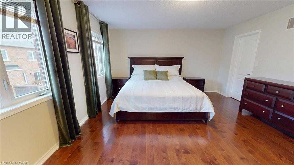 293 REIS Place - 18