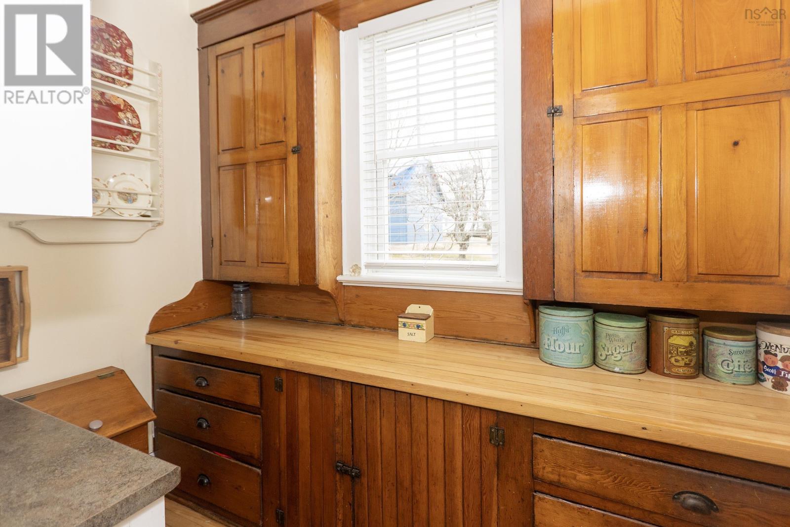 Property 23 of 49 of 139 Main Street