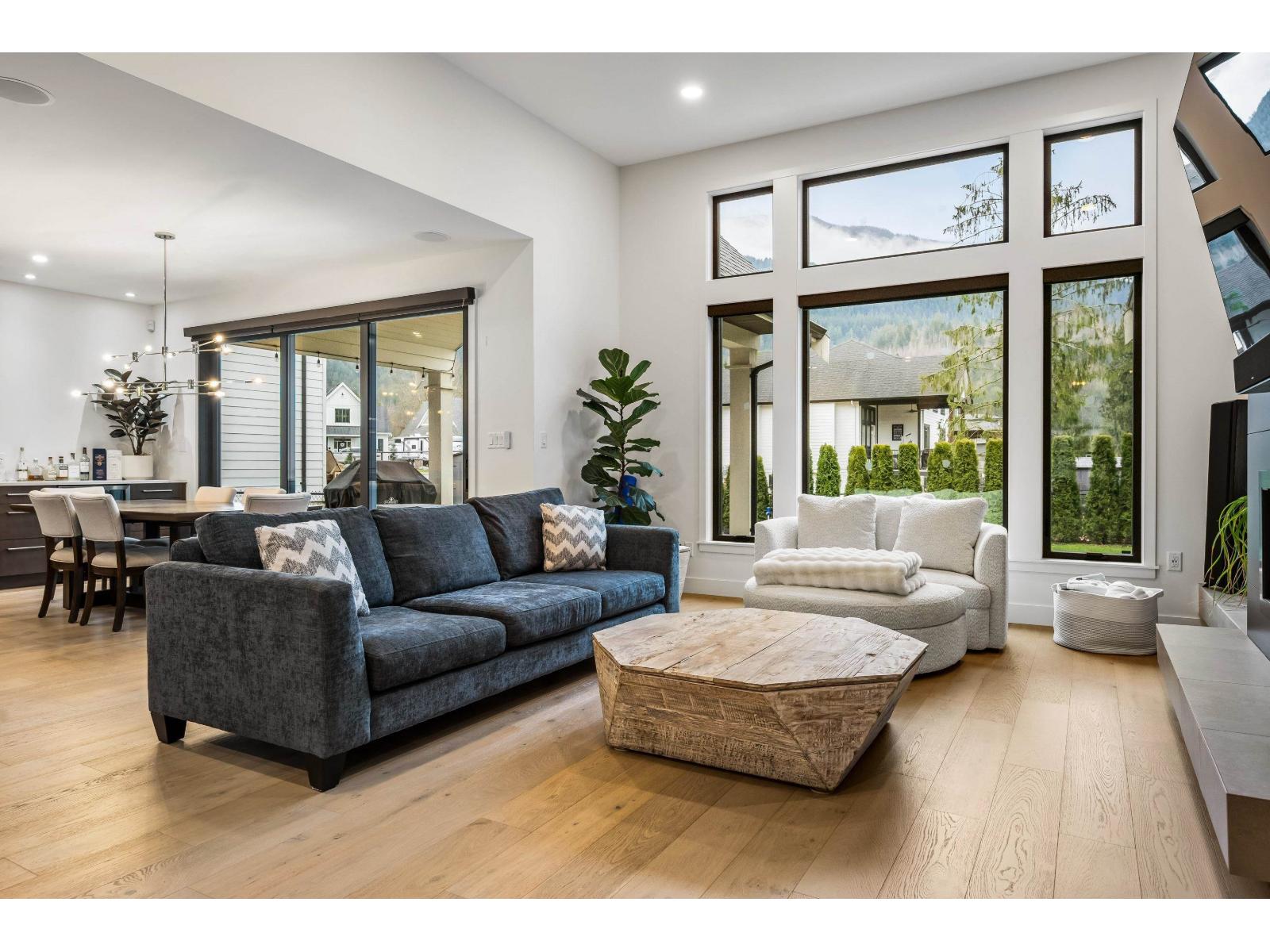 52810 BUNKER ROAD, Rosedale, Chilliwack