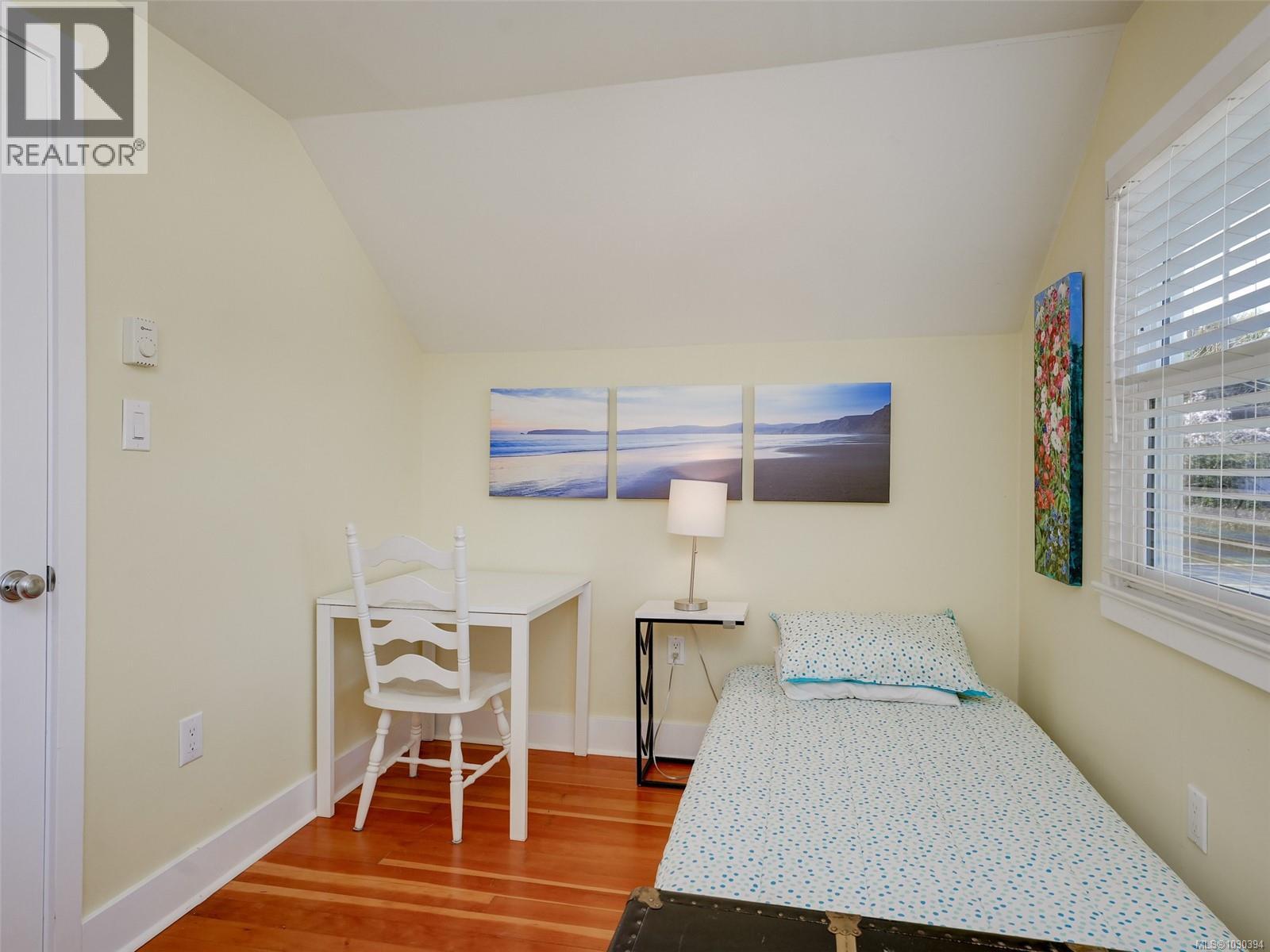 1064 Colville Rd, Esquimalt