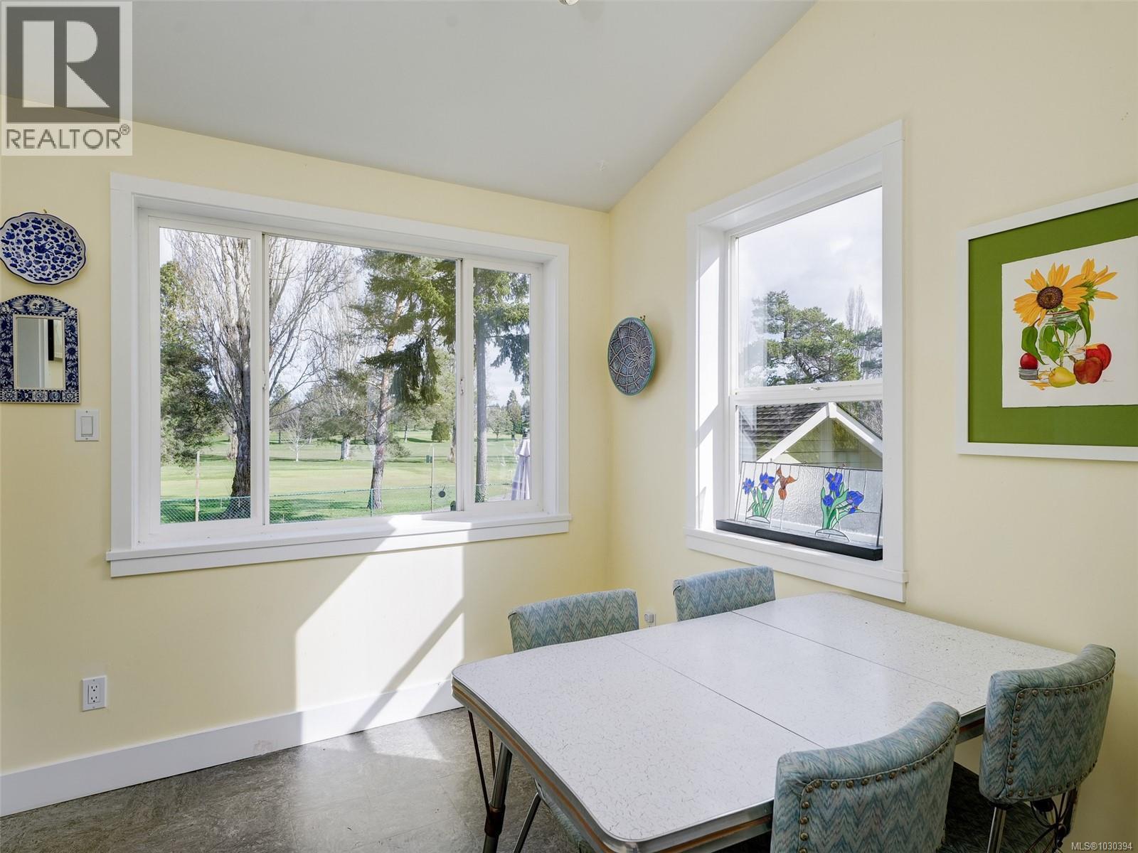 1064 Colville Rd, Esquimalt