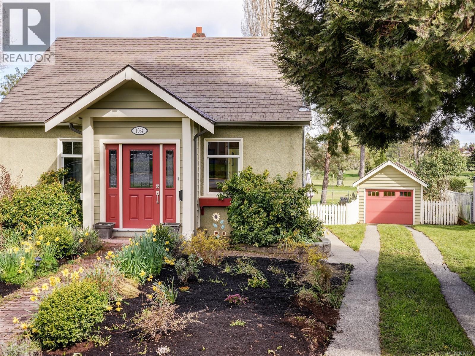 1064 Colville Rd, Esquimalt