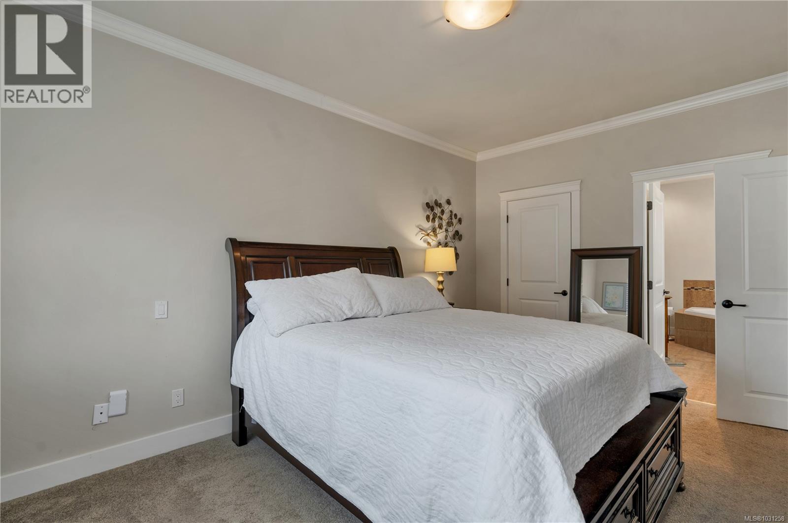 5 48 McPhedran Rd S, Campbell River