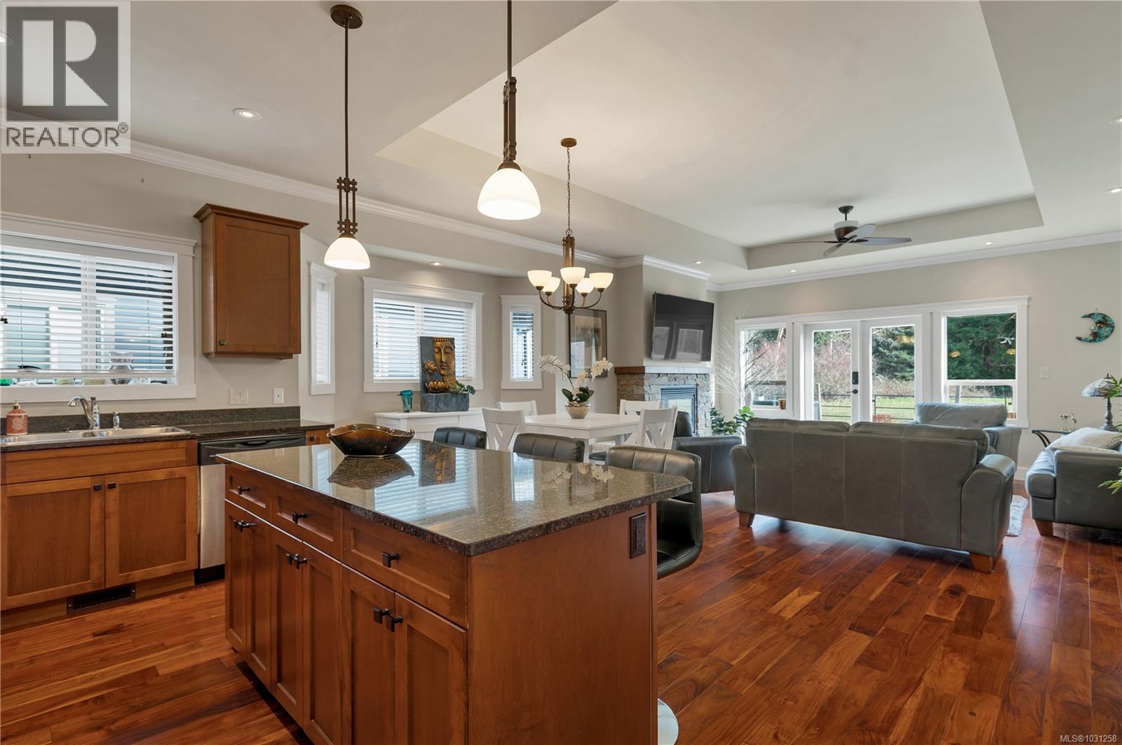 5 48 McPhedran Rd S, Campbell River