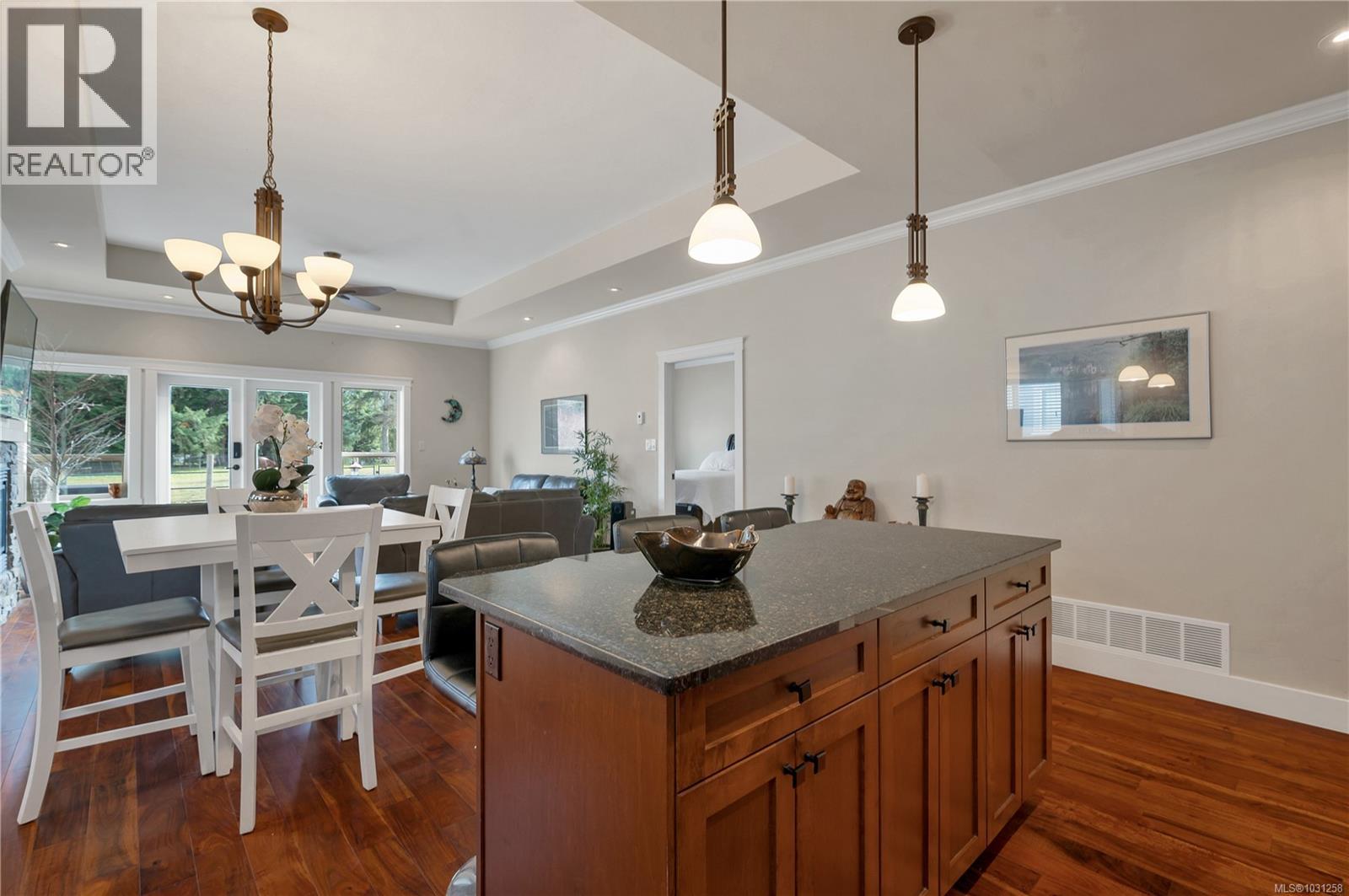 5 48 McPhedran Rd S, Campbell River