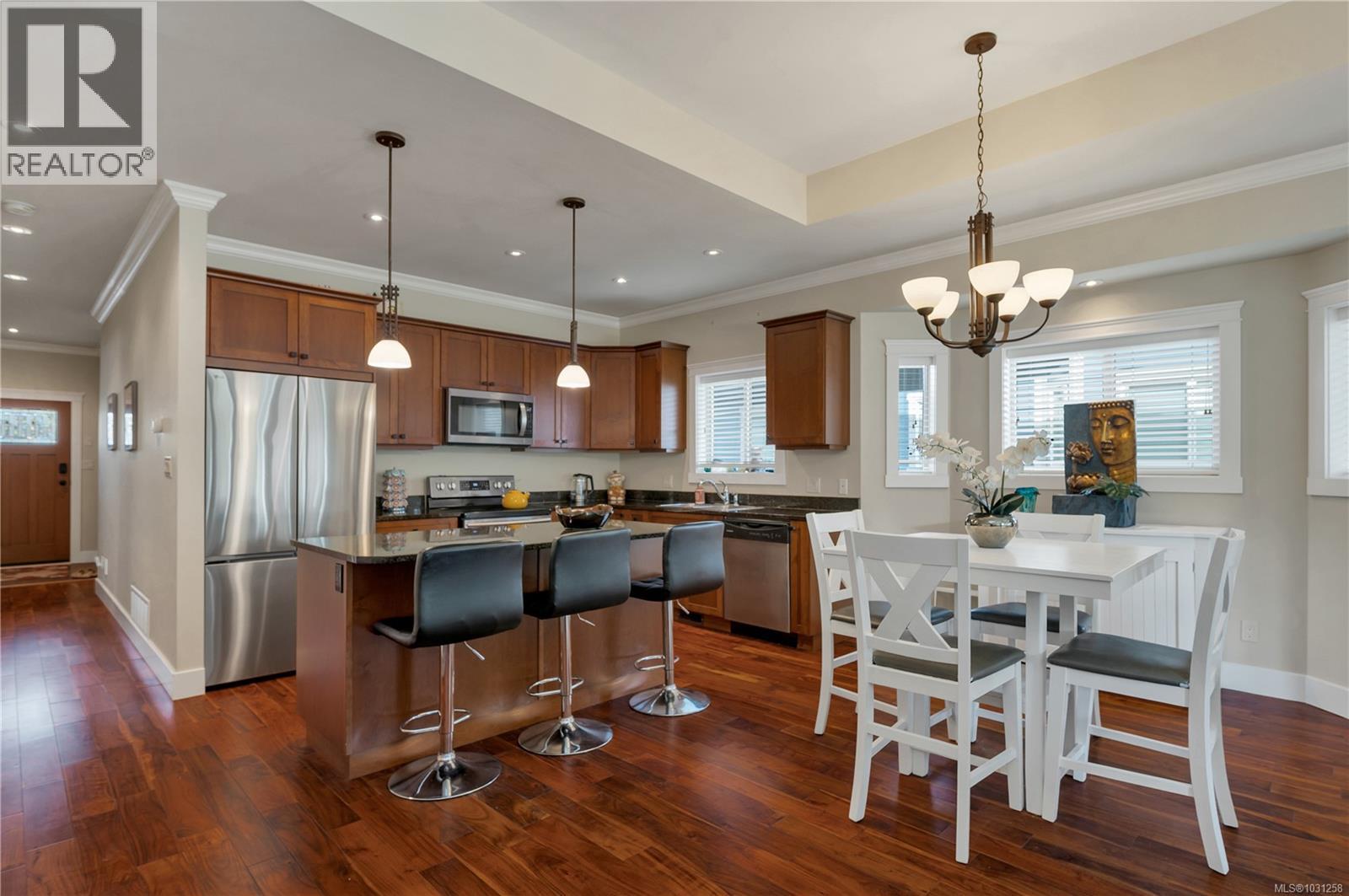 5 48 McPhedran Rd S, Campbell River