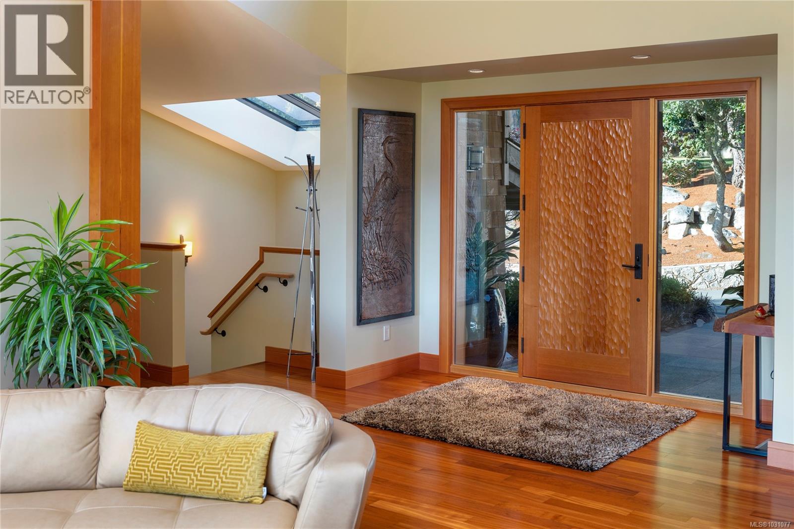 8100 Woodwyn Terr, Central Saanich