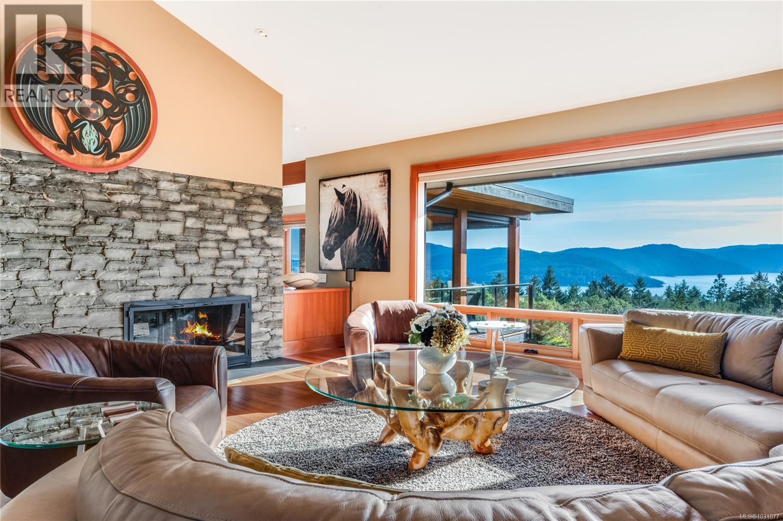 8100 Woodwyn Terr, Central Saanich