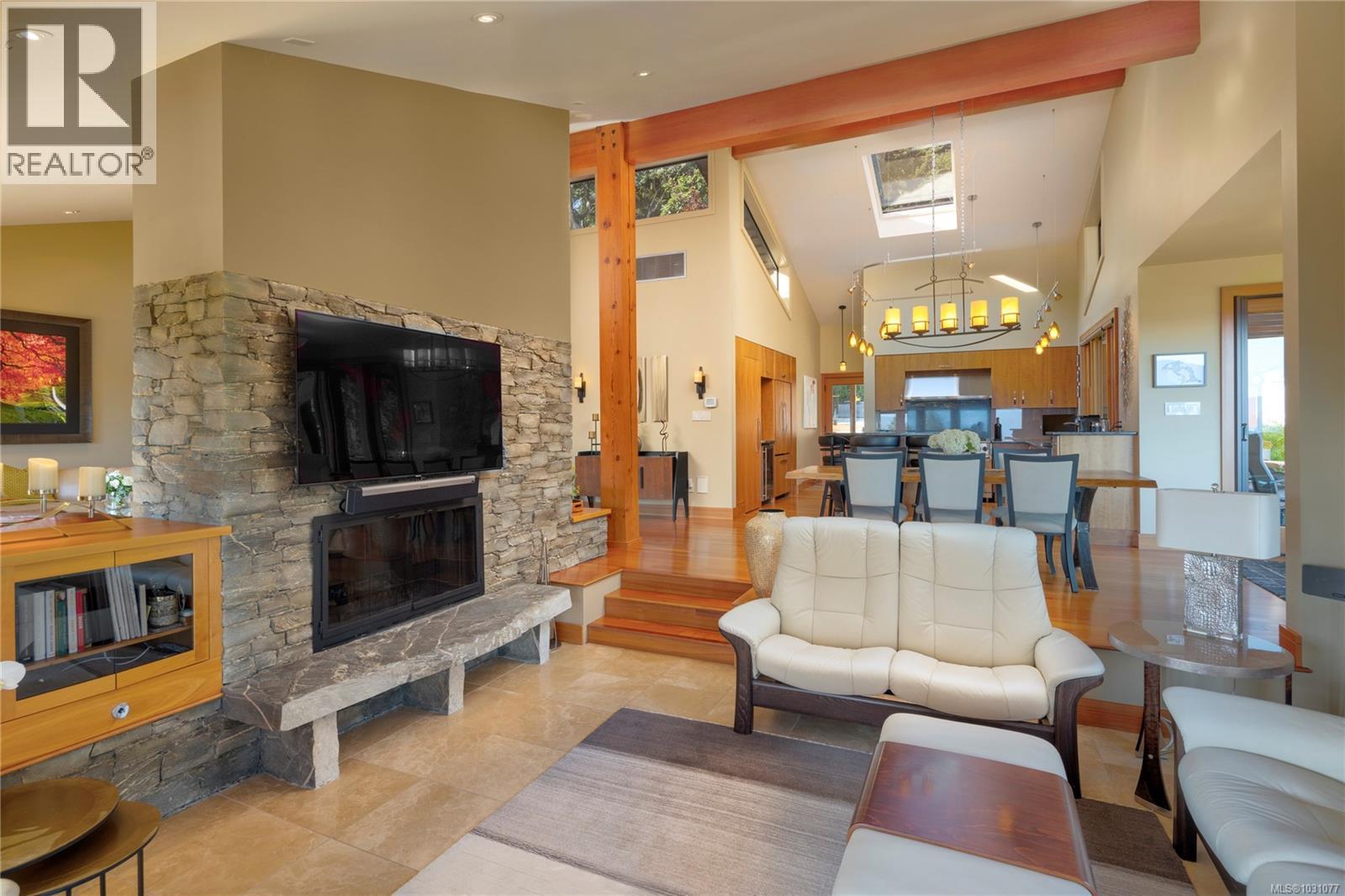 8100 Woodwyn Terr, Central Saanich