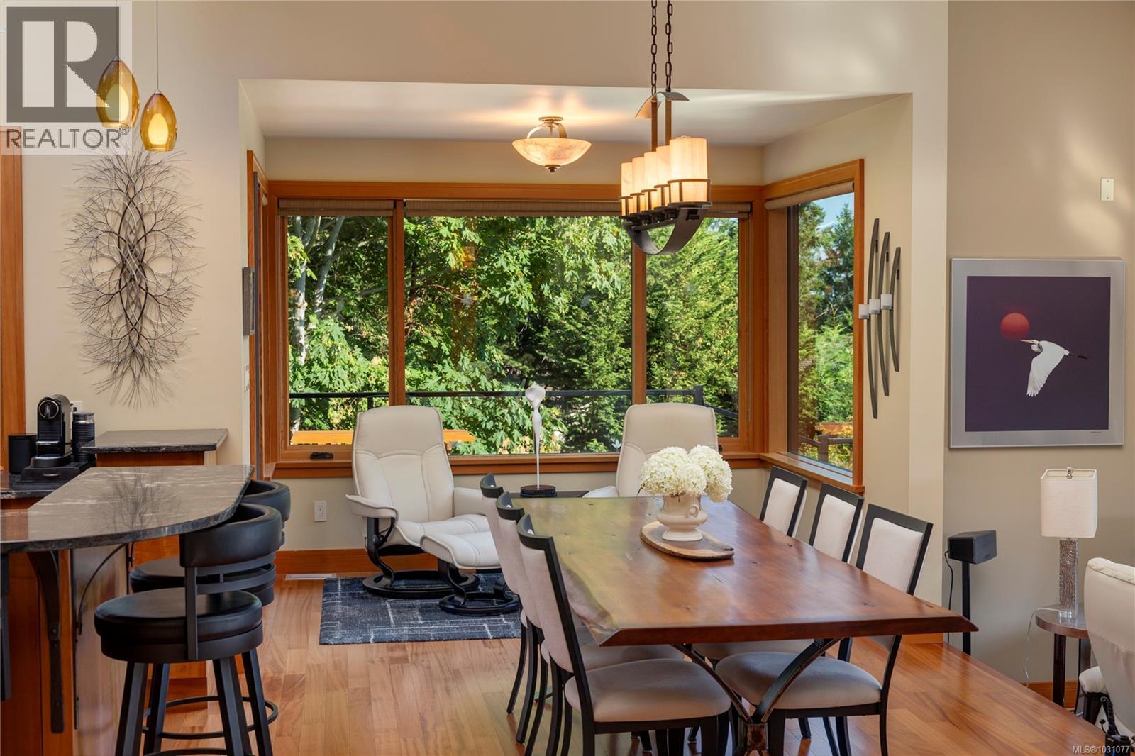 8100 Woodwyn Terr, Central Saanich