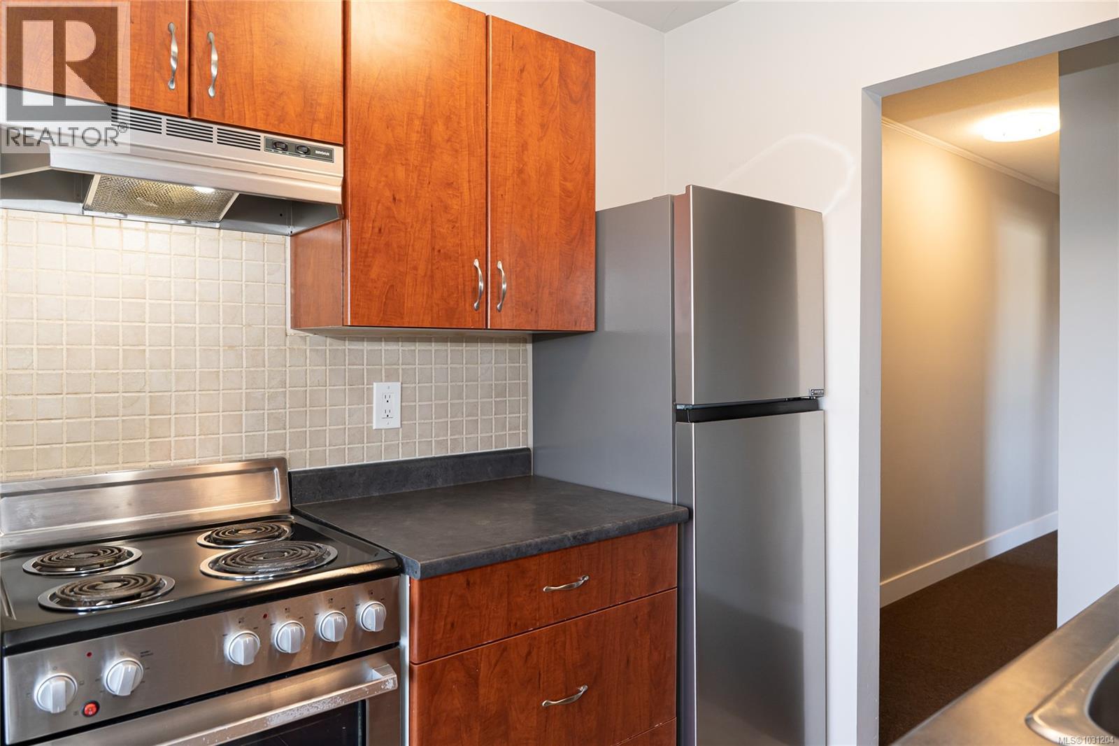 422 964 Heywood Ave, Victoria