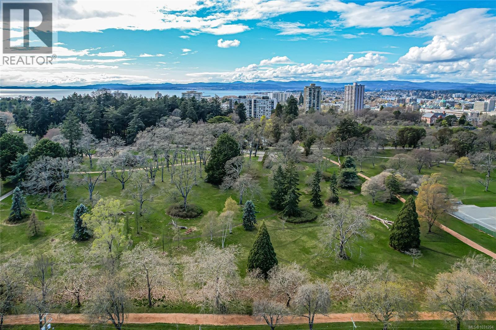 422 964 Heywood Ave, Victoria