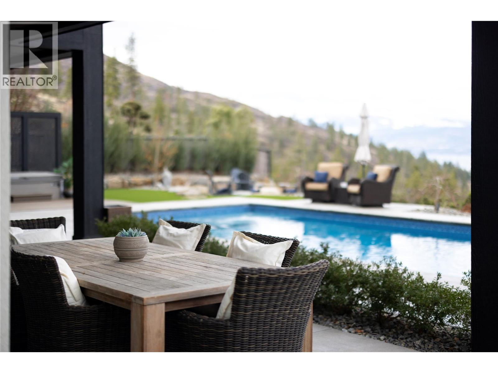 111 5650 The Edge Place, Kelowna