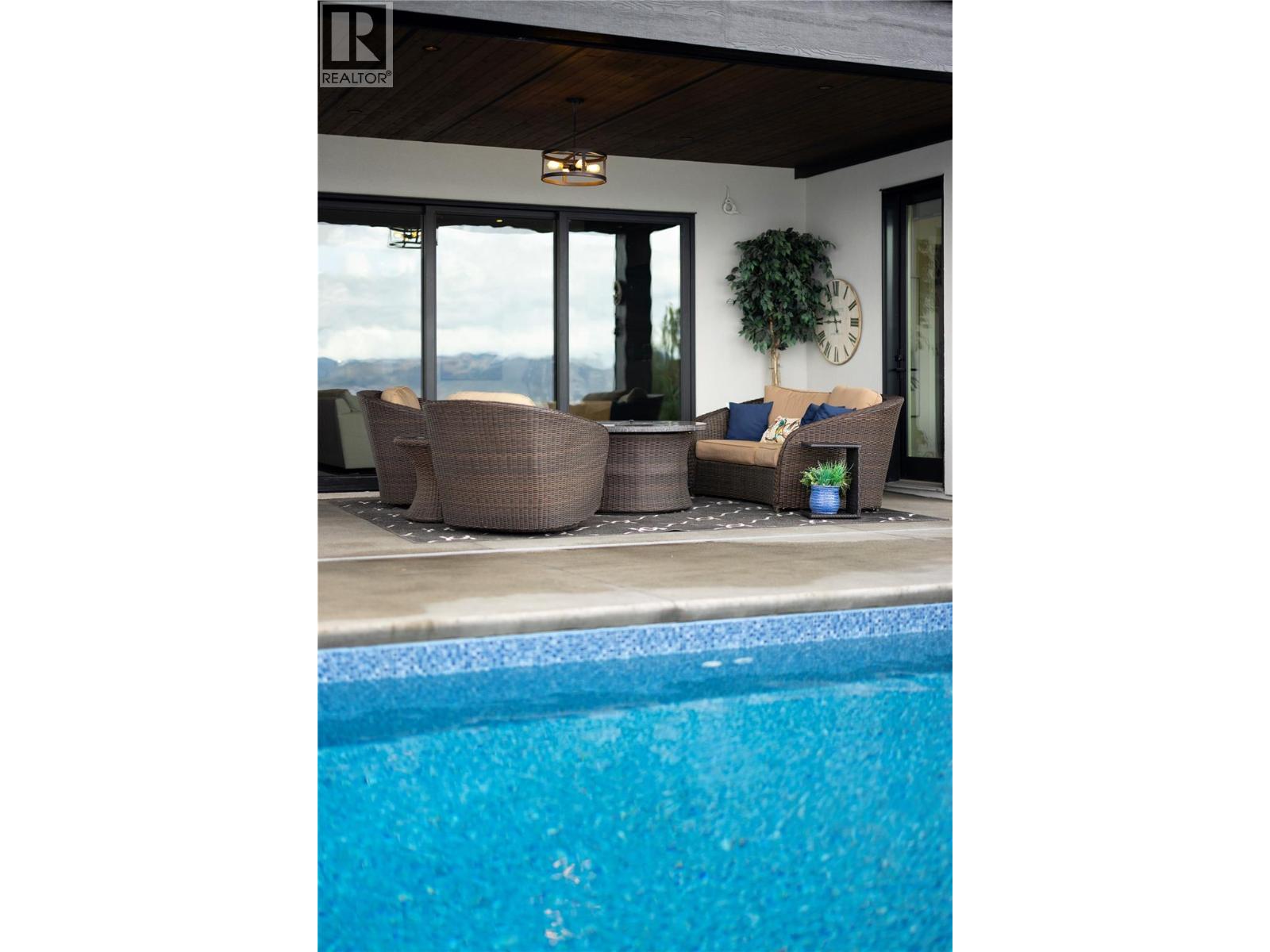 111 5650 The Edge Place, Kelowna