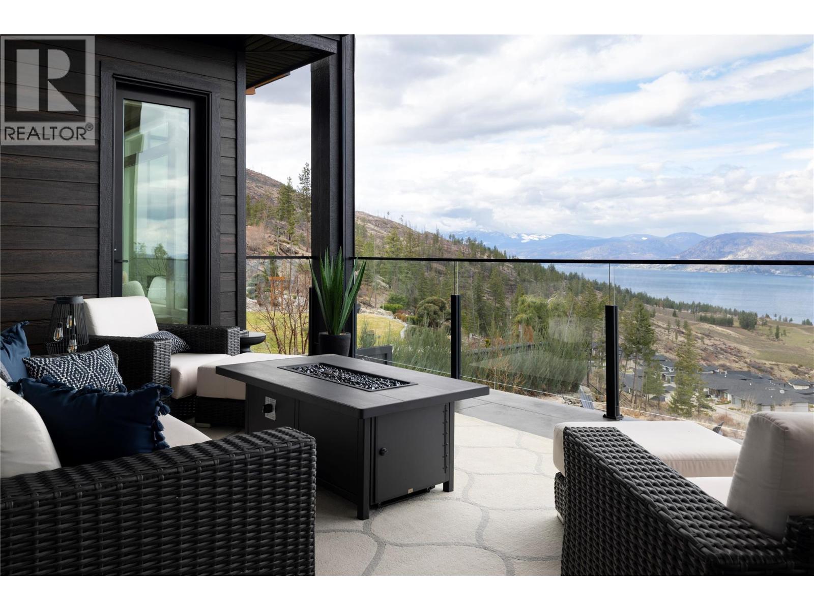 111 5650 The Edge Place, Kelowna