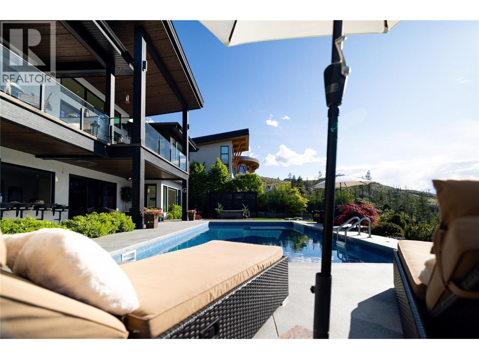 111 5650 The Edge Place, Kelowna