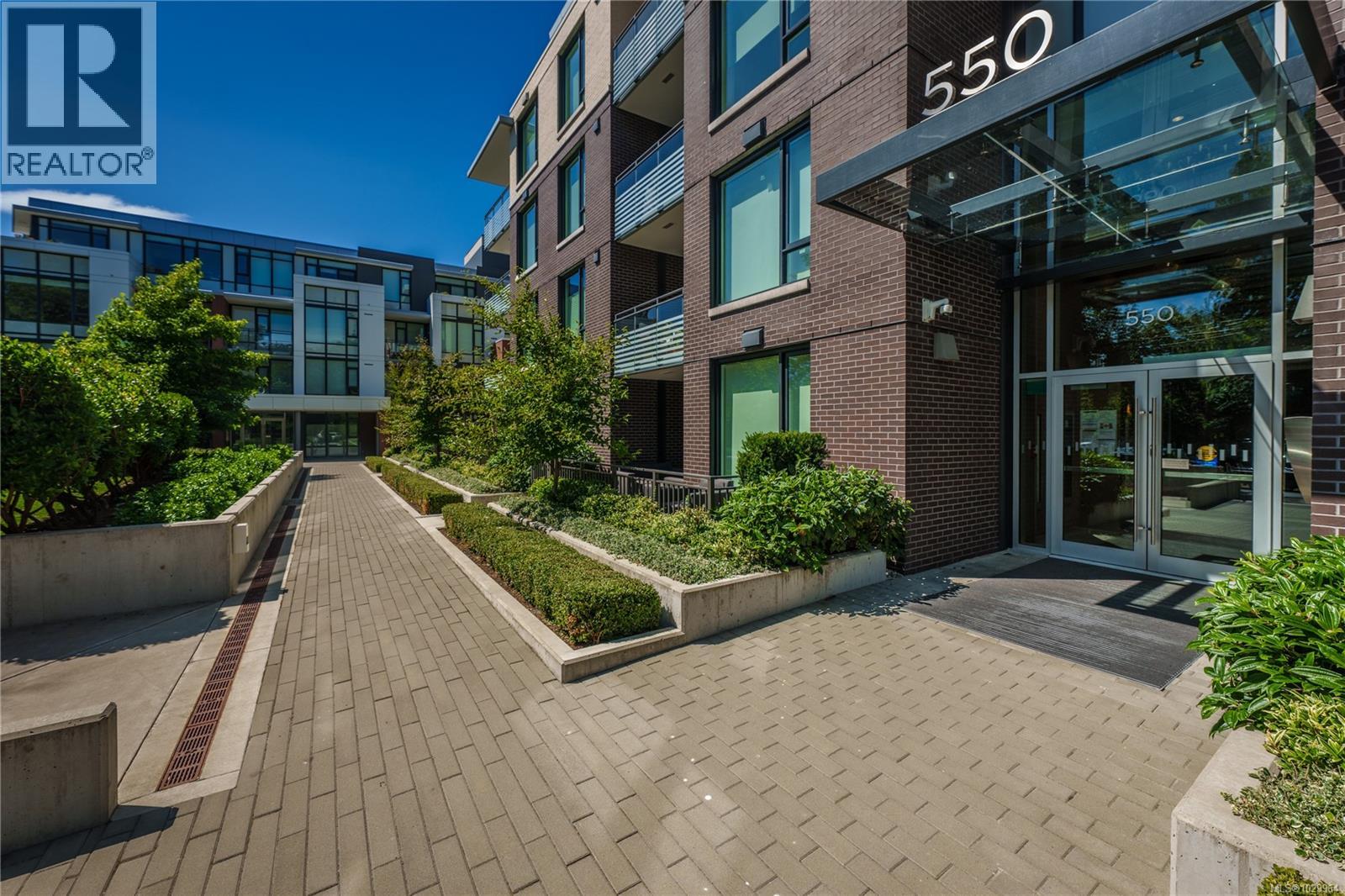 101 550 Michigan Street, Victoria