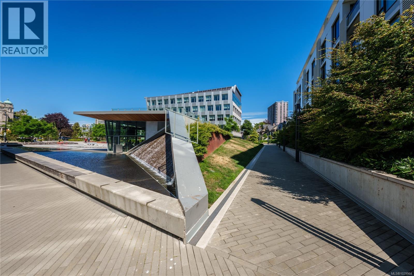 101 550 Michigan Street, Victoria