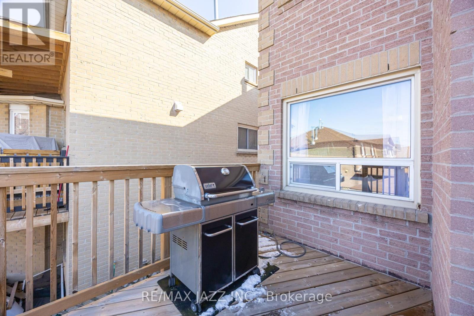 2 COOMER CRESCENT - 47