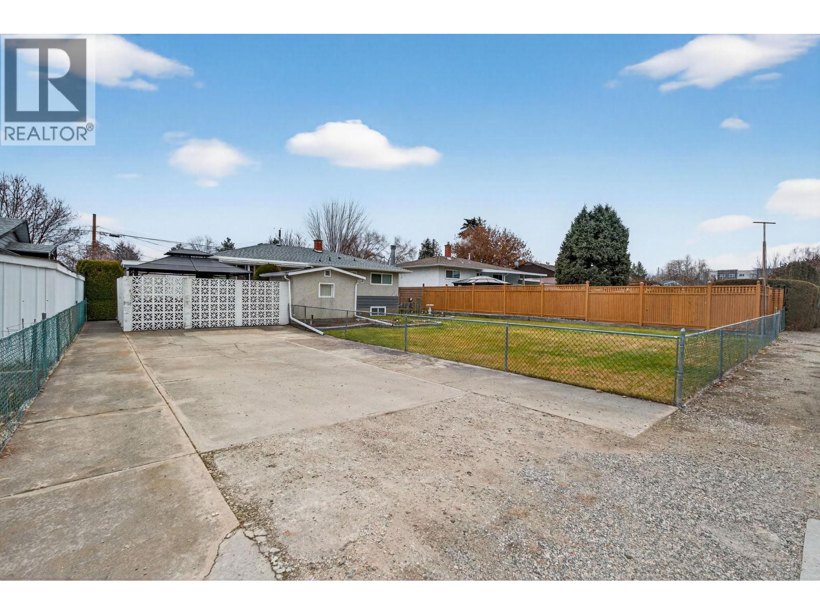 500 MCDONALD ROAD - 36