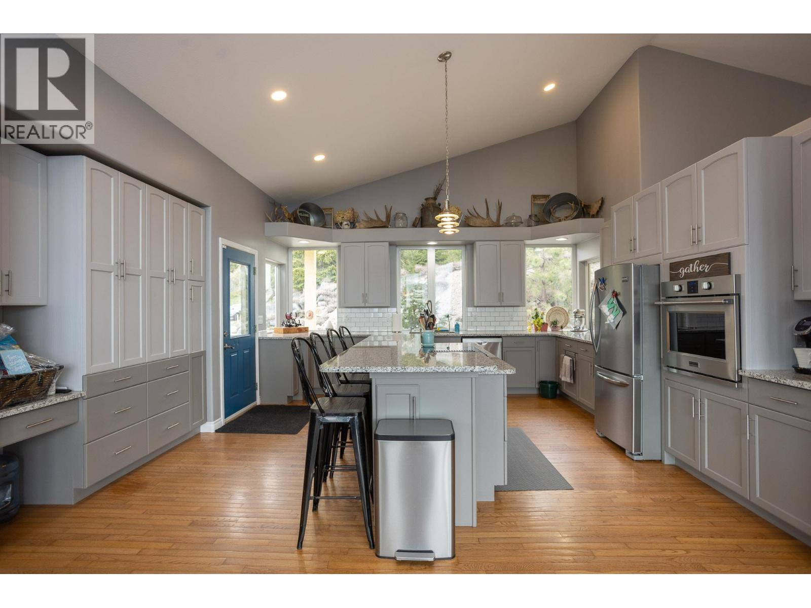  6720 Langley Court, Kelowna