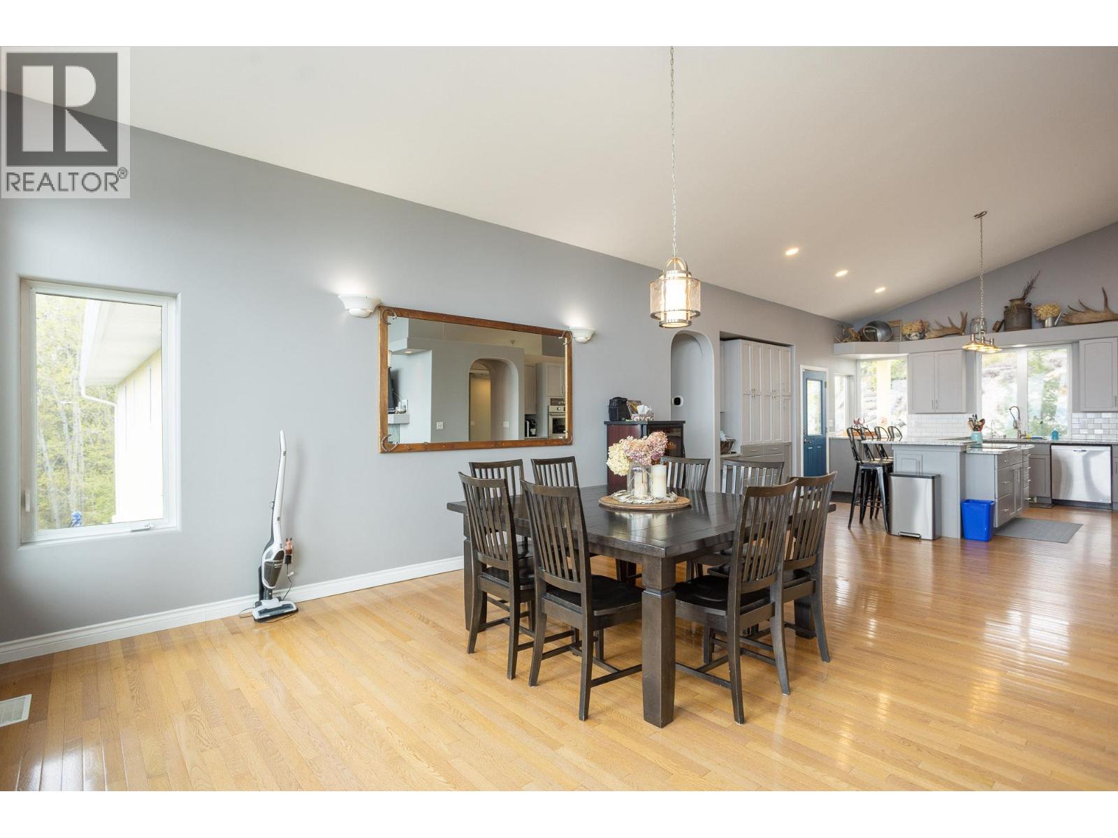  6720 Langley Court, Kelowna