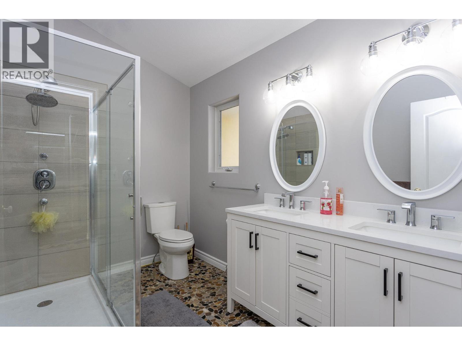  6720 Langley Court, Kelowna