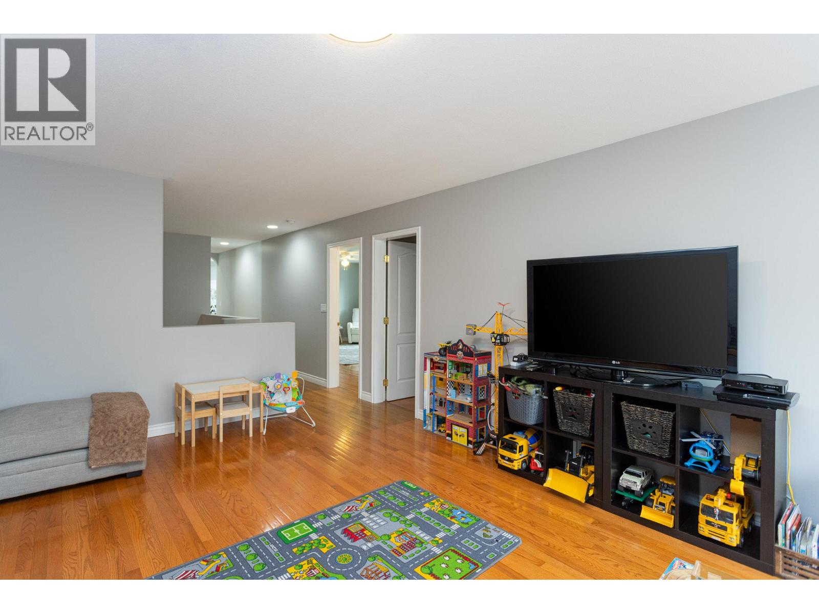  6720 Langley Court, Kelowna