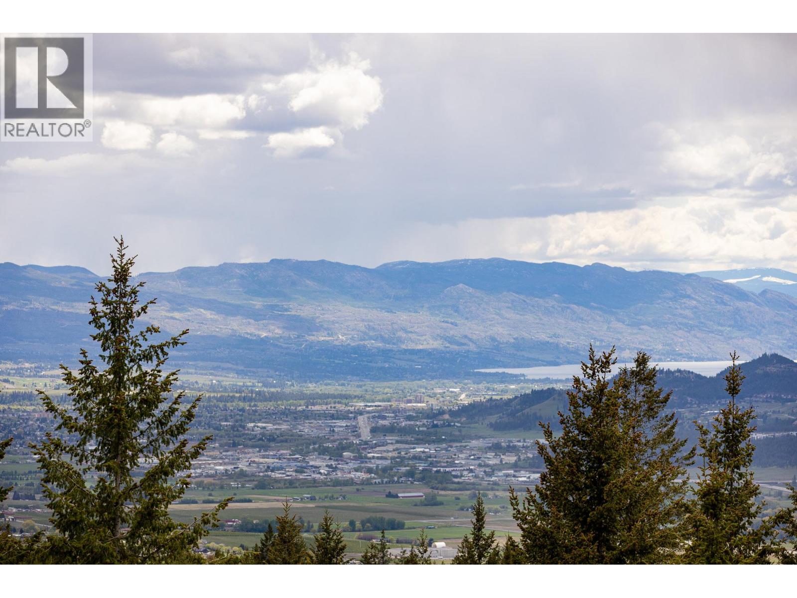  6720 Langley Court, Kelowna