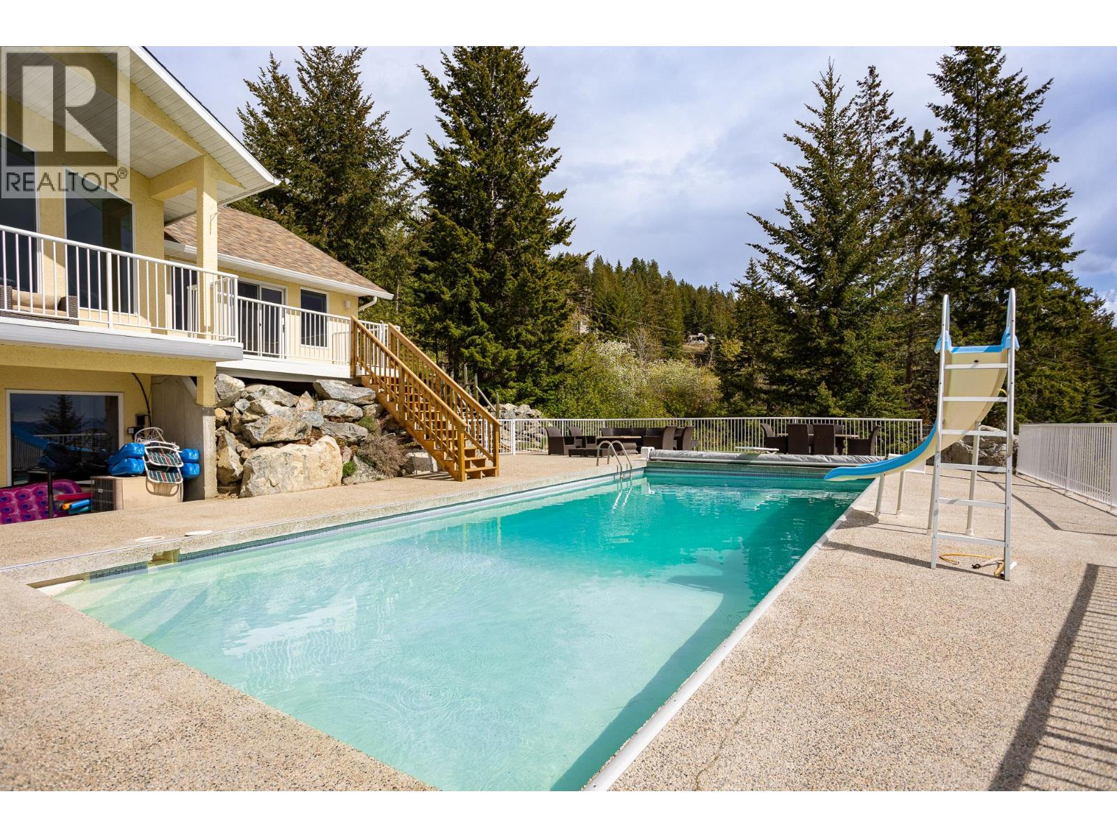  6720 Langley Court, Kelowna