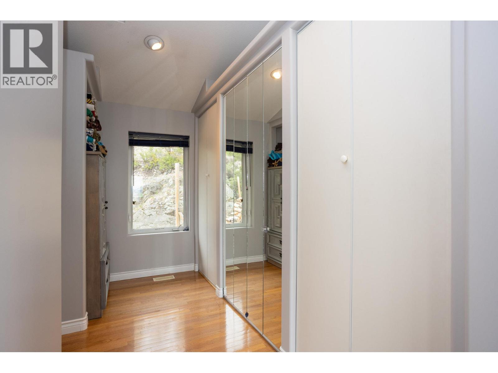  6720 Langley Court, Kelowna