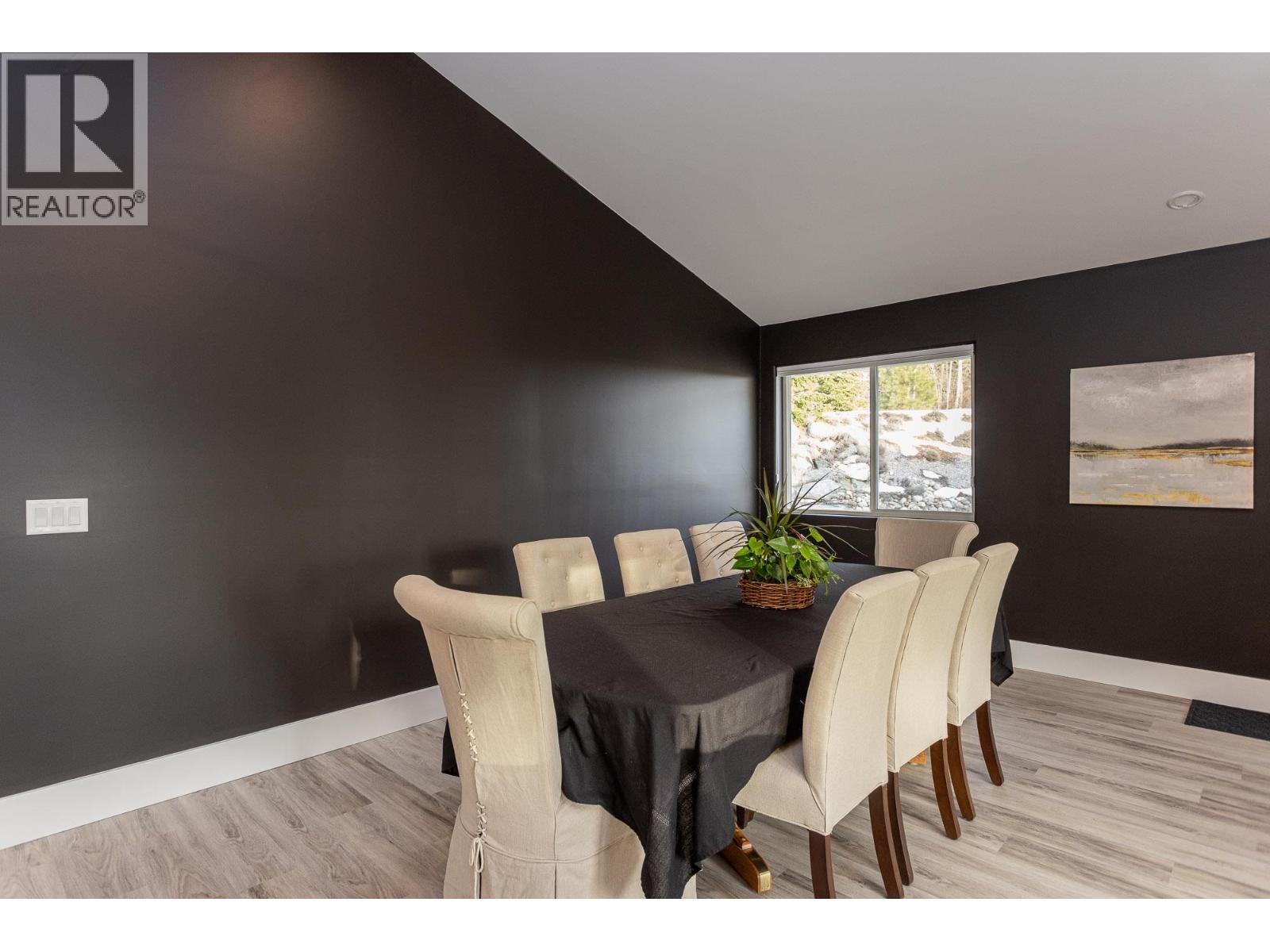  6720 Langley Court, Kelowna