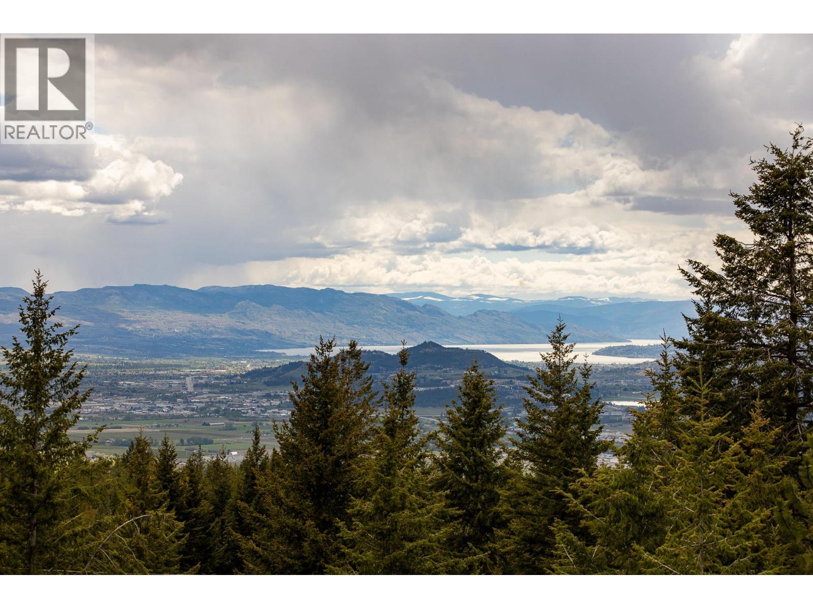  6720 Langley Court, Kelowna